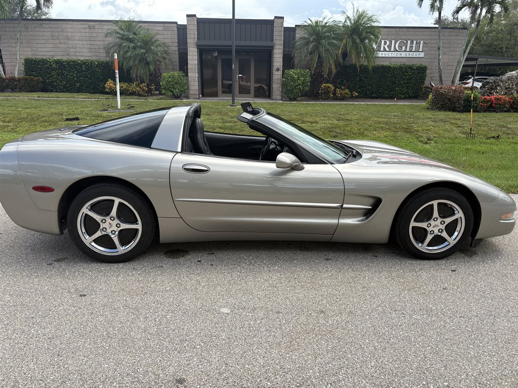 2000 Chevrolet Corvette