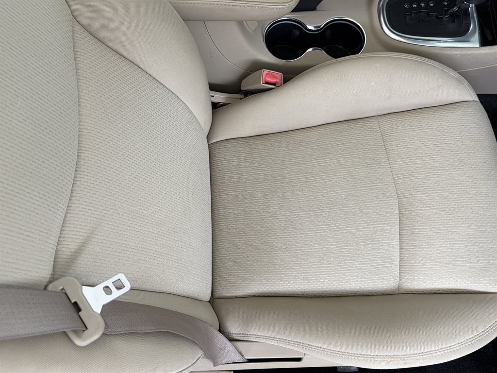 2013 Chrysler 200 Touring - Photo 15