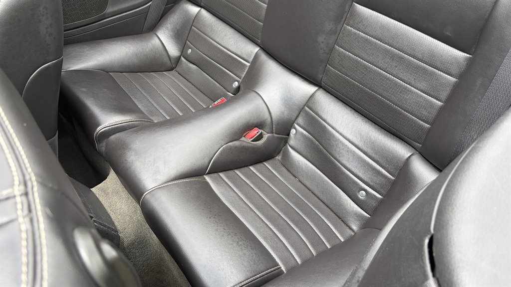 2014 Ford Mustang V6 Premium - Photo 33