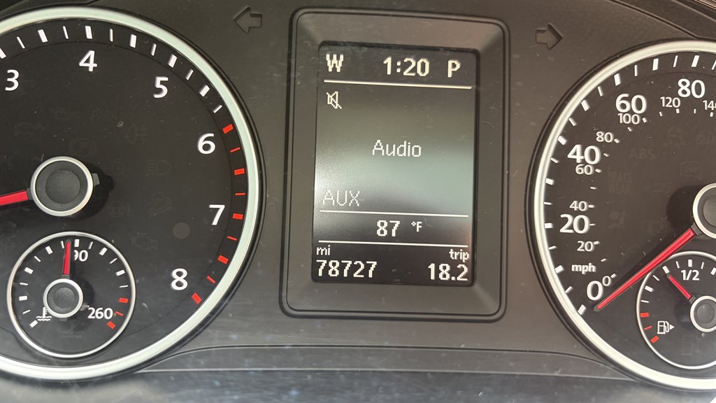 2017 Volkswagen Tiguan Wolfsburg Edition - Photo 16