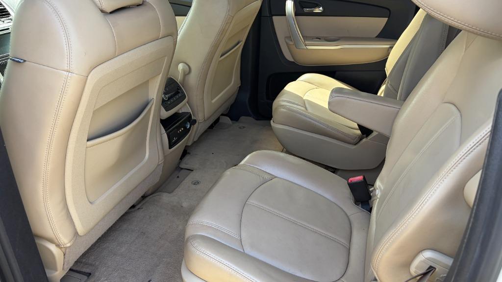 2012 GMC Acadia SLT1 - Photo 19