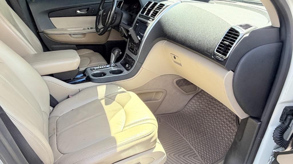 2012 GMC Acadia SLT1 - Photo 12